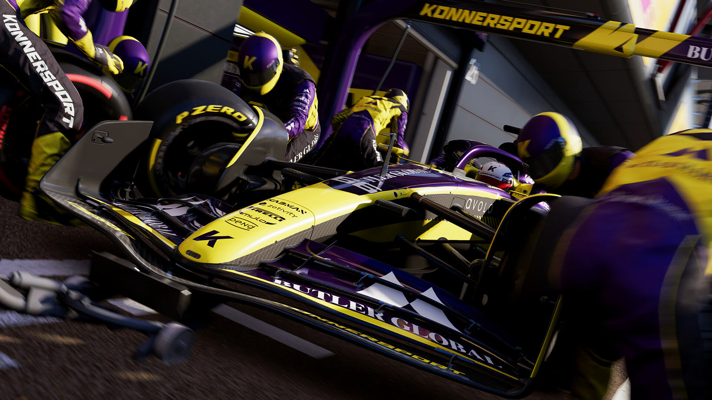 Formula 1 car with Kونnersport branding during a pit stop.